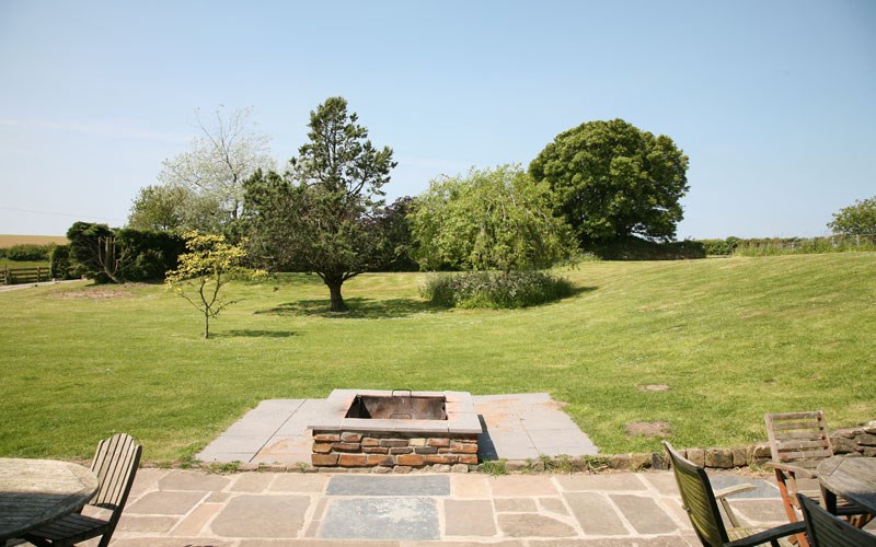 Ashbarton Estate - Ash Barton Estate wedding venue Devon DIY no curfew no corkage
