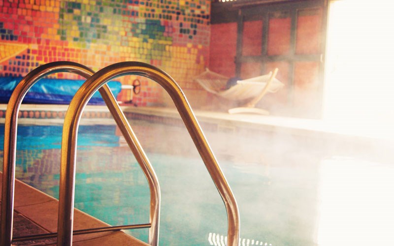 Ashbarton Estate - Ash Barton Estate wedding venue Devon swimming pool