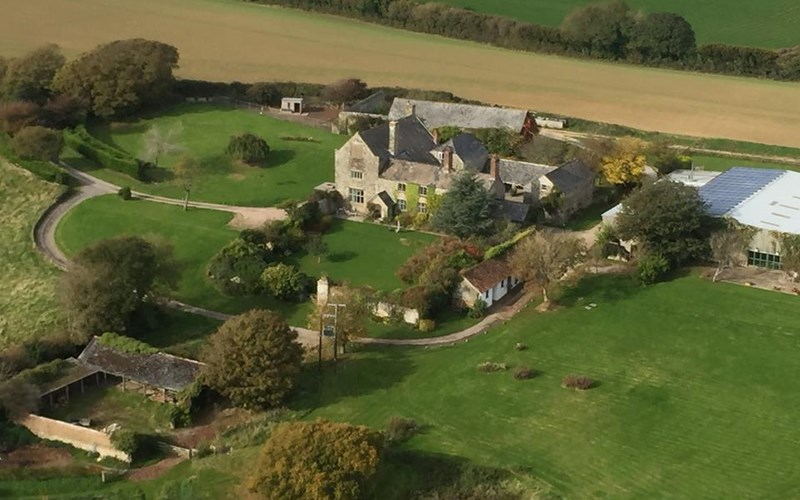 Ashbarton Estate - Ash Barton Estate Wedding Venue countryside farmhouse