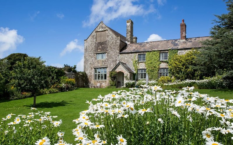 Ashbarton Estate - Ash Barton Estate wedding venue Devon DIY no curfew no corkage
