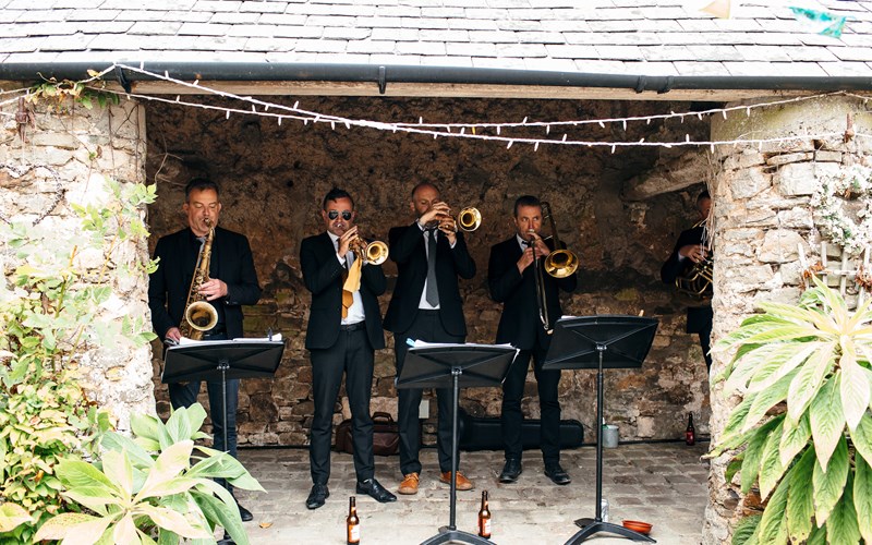 Ashbarton Estate - Ash Barton wedding venue Devon brass band