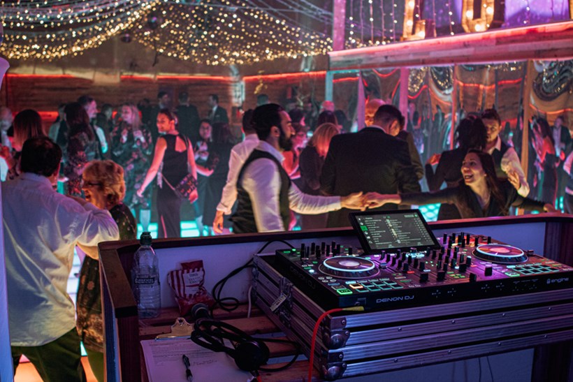 D plays tunes at Ash Barton wedding venue Devon